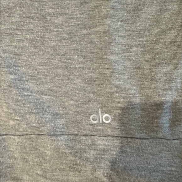 ALO crop shirt - Picture 3 of 3